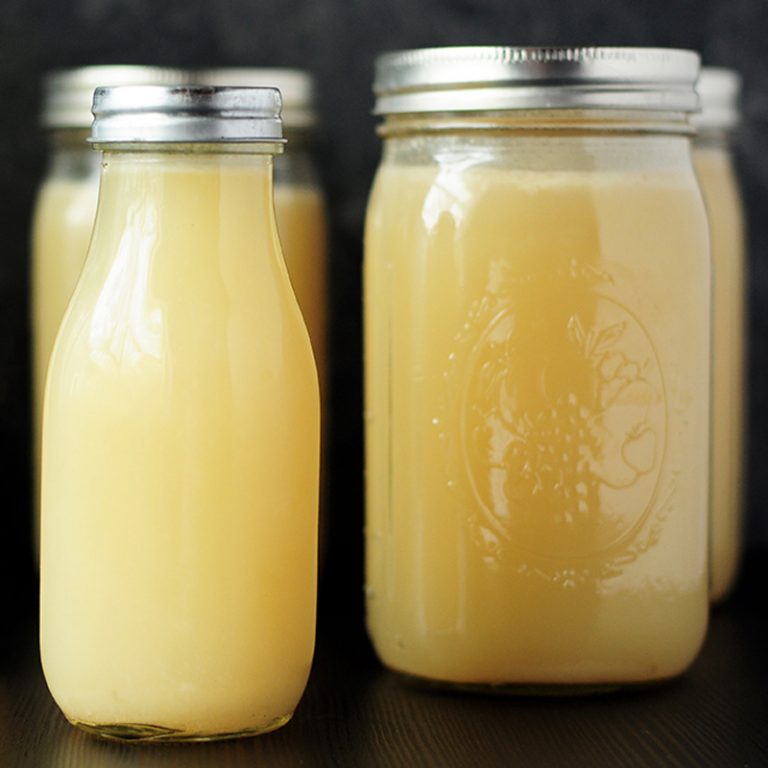 Best Turkey Bone Broth Recipe To Make With A Finished Bird