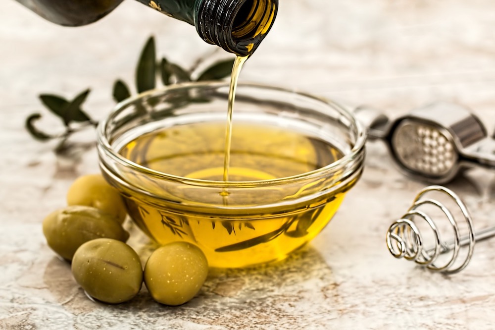 14 foods that are good for your skin - olive oil