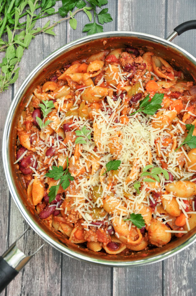 This one-pot traditional Italian pasta e fagioli recipe is hearty, wholesome, and filling. Easy to customize for dietary preferences. Only 10 minutes of prep.
